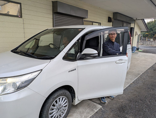 残業はほとんどありません。定時になったら終了できるよう計画的作業を行います。定時以前に完了した場合は、その時点で終了となる場合もあります。